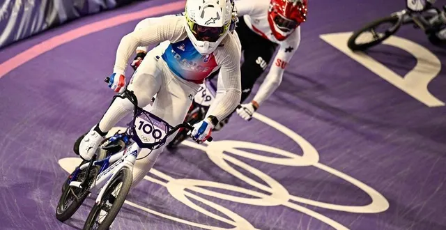 photo  les français ont réalisé le triplé en bmx racing, ce vendredi 2 août.  &copy;  photo : julien de rosa / afp 