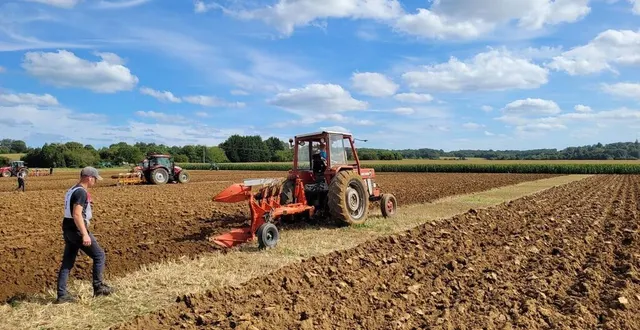 photo  en 2023, neuville recevait la finale départementale de labour sarthois, cette année c’est au tour de la commune de courdemanche.  &copy;  jeunes agriculteurs de la sarthe 