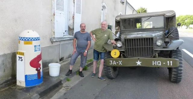 photo  patrick huard et christian royer avec son dodge wc 51 américain.  &copy;  le maine libre 