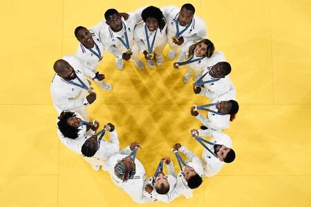 photo L’équipe de France de judo a apporté une médaille d’or à la France lors des JO de Paris 2024. Photo : Martin BUREAU / AFP 