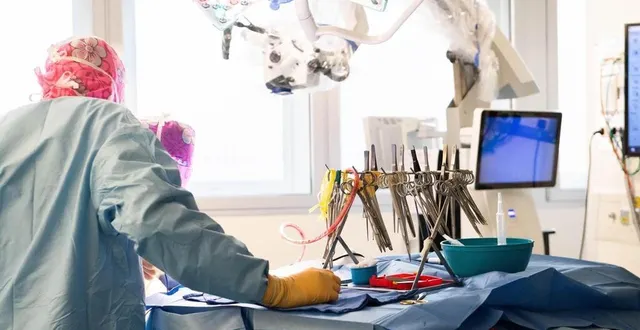 photo  amputée à la suite d’une erreur médicale, une trentenaire a obtenu le versement d’un million d’euros de dommages et intérêts de la part de l’hôpital de seclin (nord), fin juillet 2024. photo d’illustration.  &copy;  thomas brégardis / archives ouest-france 