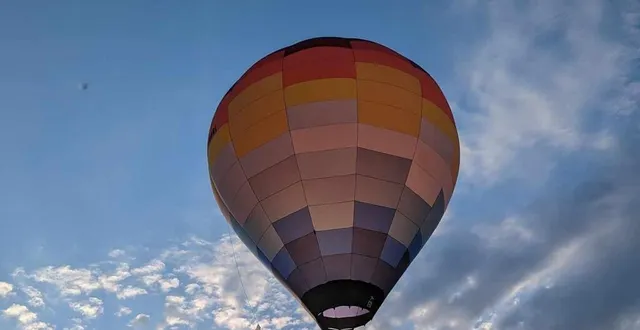 photo  des vols à bord d’une montgolfière sont proposés pour découvrir le perche cet été.  &copy;  l’air du perche 
