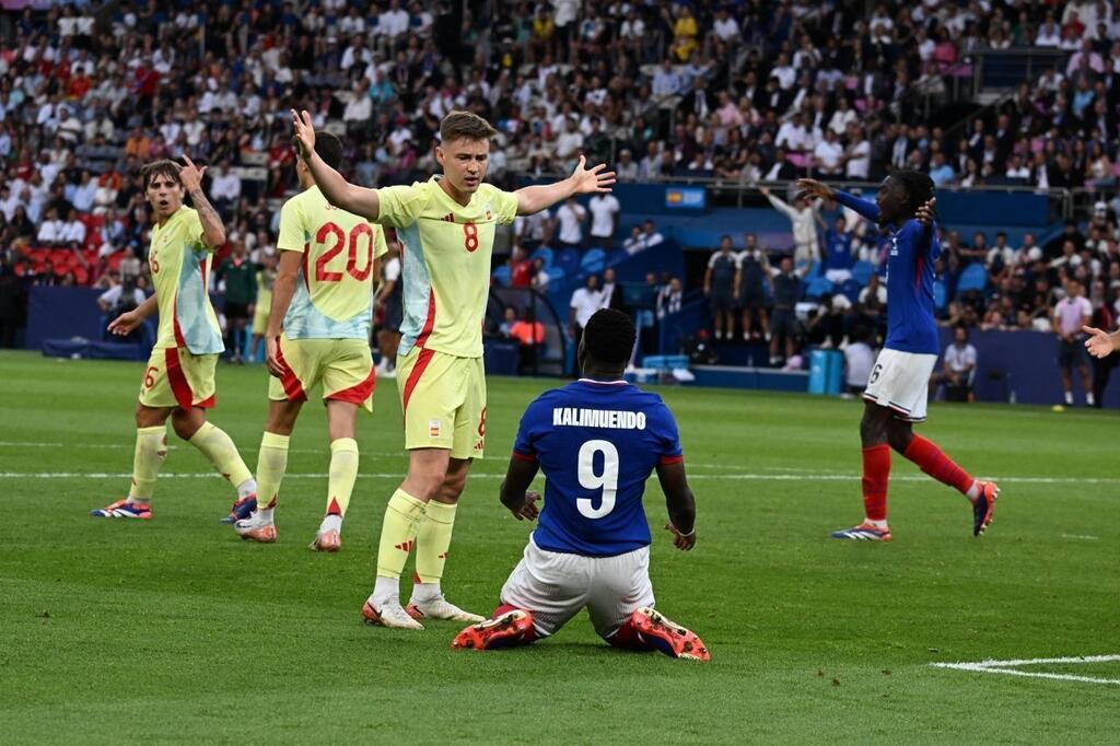 JO 2025 Football. Les joueurs de l’équipe de France complètement fous