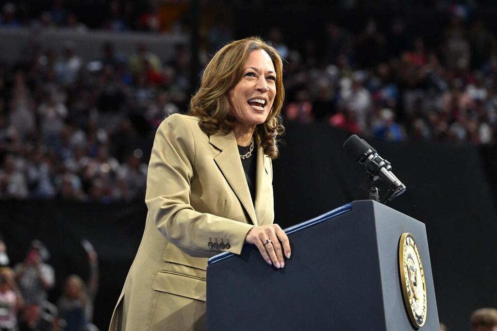 Élections américaines : en confiance, Kamala Harris attaque Donald ...