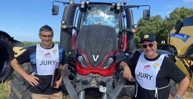 photo  alain besnier et guy teissier sont venus juger les épreuves du concours.  &copy;  ouest-france 