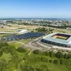 photo sur 16 800 m² de parking, les ombrières photovoltaïques du stade marie-marvingt, au mans (sarthe), produisent désormais de l’électricité depuis novembre 2023.