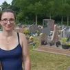 photo céline lecanu a installé son entreprise d’entretien des tombes, au sein de la communauté urbaine d’alençon, en mars 2023. ici devant le cimetière de montsort.