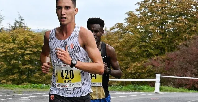 photo  alexis granneau (ici au premier plan) est l’un des favoris du trail des moulins ce dimanche 18 août.  &copy;  françois maisonneuve 