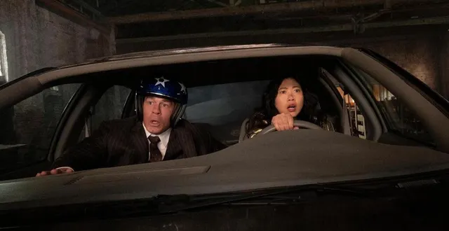 photo  john cena et awkwafina dans jackpot !.  &copy;  prime video 