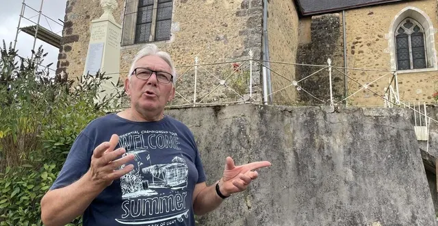 photo  dehault, mercredi 14 août 2024. jacky crenais, né en 1955 à dehault, raconte avec passion l’histoire de sa commune.  &copy;  le maine libre 