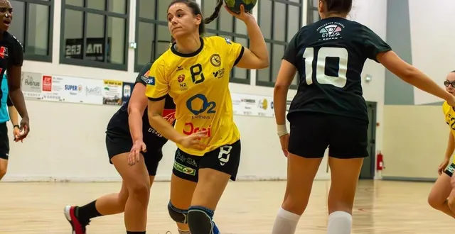 photo  malgré ses trois ruptures des ligaments croisés, marine marques de almeida est déterminée à fouler de nouveau les parquets.  &copy;  archives le maine libre 