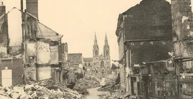 photo  vimoutiers a été bombardé le 14 juin 1944.  &copy;  archives ouest-france 
