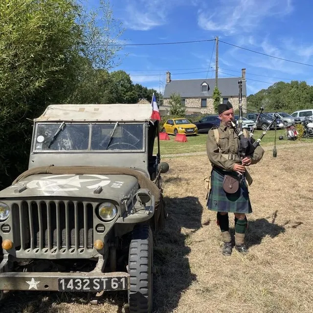 photo des véhicules d’époque ont été exposés devant le blackwater muséum, du jeudi 15 au dimanche 18 août 2024.  ©  ouest-france