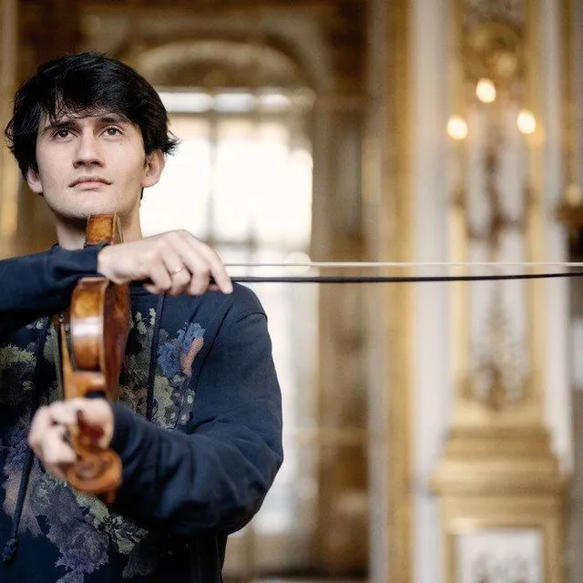 photo théotime langlois de swarte se produit jeudi 22 août à 15 h à brûlon.  ©  marc borggreve