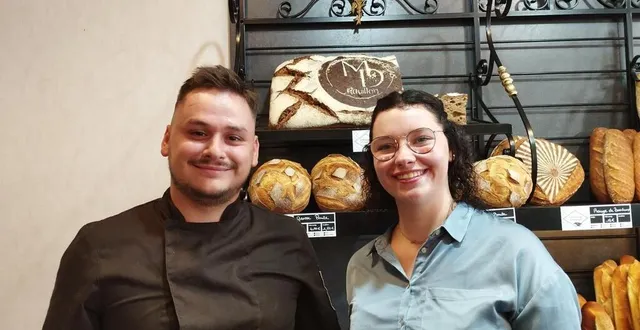 photo  marine, 22 ans, et valentin delais, 23 ans, ont commencé une nouvelle aventure à la tête de la boulangerie de rouillon.  &copy;  ouest-france 