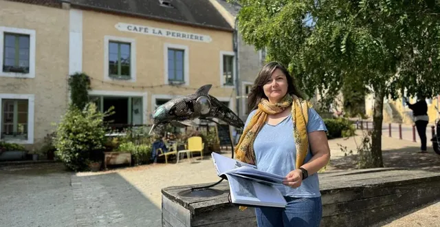 photo  aurélie juin de faucal, 43 ans, habite la perrière (orne) et propose des visites guidées.  &copy;  ouest-france 