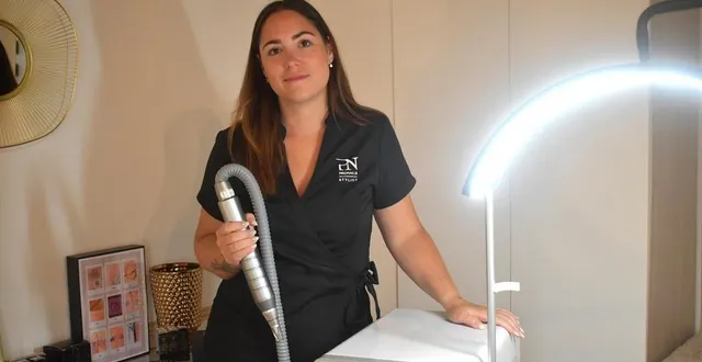 photo  lorie balidas a ouvert son entreprise de détatouage et de maquillage semi permanent à saint-paterne - le chevain.  &copy;  ouest france 