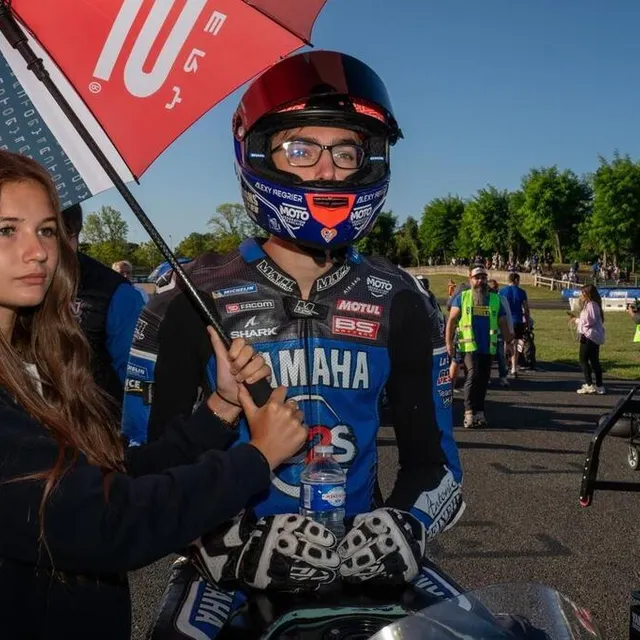 photo alexy négrier sur la grille de départ.  ©  arnaud despelchain