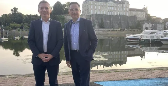 photo  gil avérous, président de l’association villes de france, a fait étape à sablé-sur-sarthe à l’invitation de nicolas leudière, le maire, les 21 et 22 août 2024.  &copy;  ouest-france 