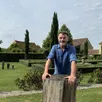 photo  philippe dubreuil est le propriétaire des jardins de montperthuis dans le perche ornais. 
