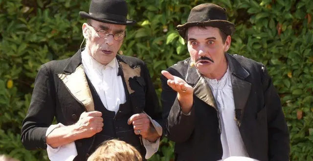 photo  walt et will donneront leur spectacle à 21 h, cour de la mairie.  &copy;  maxime bruchet 