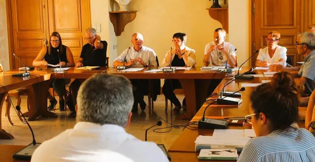 photo  la municipalité assure que ces mesures sont indispensables pour garantir un service de qualité tout en maintenant l’équilibre financier de la ville face à l’accélération de l’inflation.   &copy;  le maine libre 