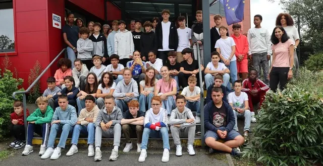 photo  47 élèves et cinq accompagnateurs du collège reverdy de sablé-sur-sarthe assisteront à la session tennis des jeux paralympiques, mardi 3 septembre 2024.  &copy;  ouest-france 