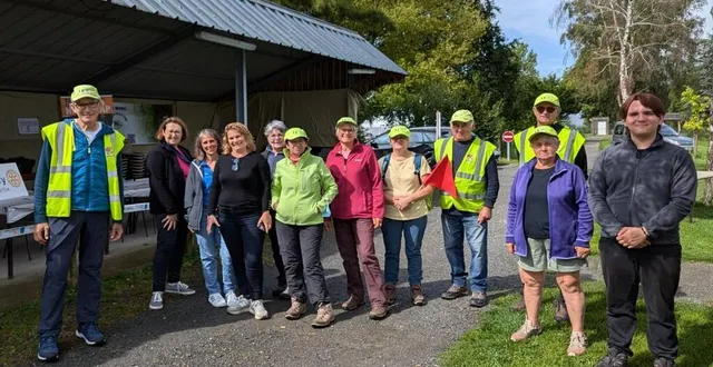 photo  la troisième édition des 24 heures de marche de rand’aune et loir pouvait s’appuyer sur 25 bénévoles.  &copy;  ouest-france 