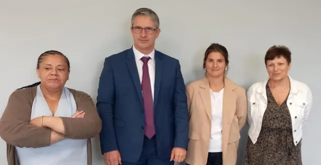 photo  de gauche à droite : aicha chakir, secrétaire générale, johann guérard, principal, charlène budowski, conseillère principale d’éducation et véronique brunel, principale adjointe.  &copy;  ouest-france 