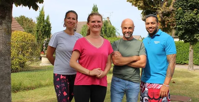 photo  le directeur de la mfr de trun, vincent lebreton (2e à droite) avec son adjointe, charline niéto (1re à gauche) et deux nouvelles recrues qui rejoignent l’équipe pour cette rentrée : armelle de basquiat et vétéa le mercier.  &copy;  ouest-france 