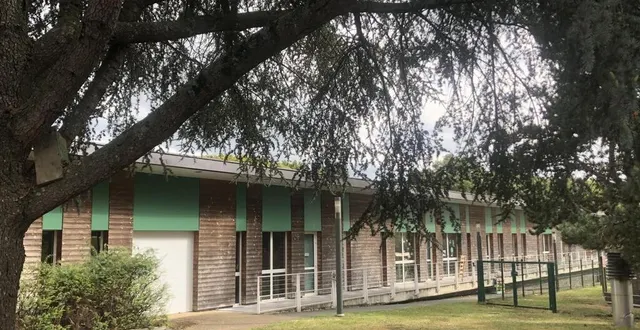 photo  la baisse du nombre d’élèves scolarisés a provoqué une nouvelle fermeture de classe à l’école du petit vivier.  &copy;  ouest-france 