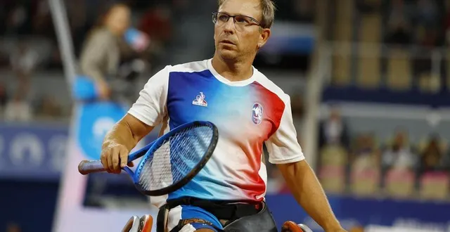 photo  frédéric cattanéo disputera vendredi le match pour la médaille de bronze, en compagnie de stéphane houdet.  &copy;  reuters 