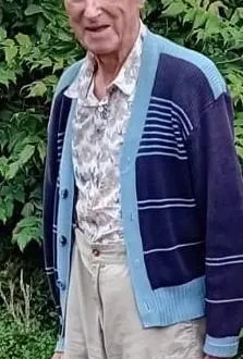 photo  michel jouanneau était passionné de fleurs, plantes et arbres.  &copy;  famille jouanneau 