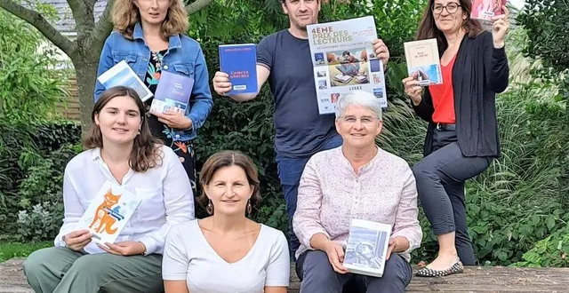 photo  les cinq médiathécaires du secteur ont présenté le prix des lecteurs, qui sera remis le 31 janvier 2025 à teloché.  &copy;  le maine libre 