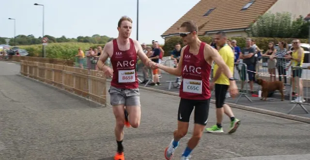 photo  l’alençon running club, vainqueur en 2023, sera encore présent dimanche sur le relais de condé-sur-sarthe, ce dimanche 8 septembre.  &copy;  photo : ouest-france 