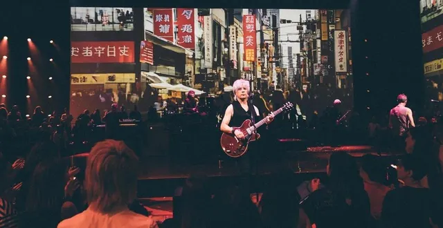 photo  diffusé vendredi soir, le concert a été enregistré devant quelque 300 spectateurs, mardi soir, près de paris.  &copy;  laura gilli 