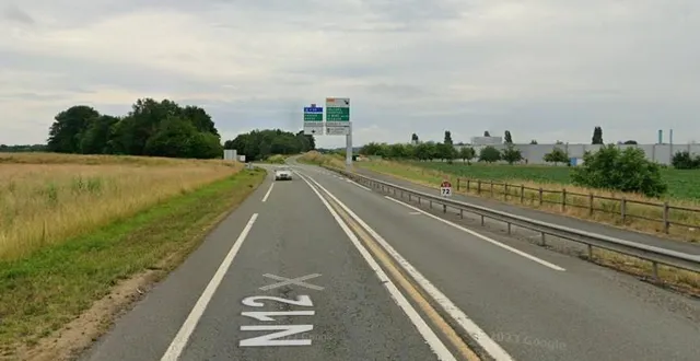 photo  des travaux sont en cours sur la route nationale 12 au niveau de la commune de pacé, dans l’orne.  &copy;  google street 