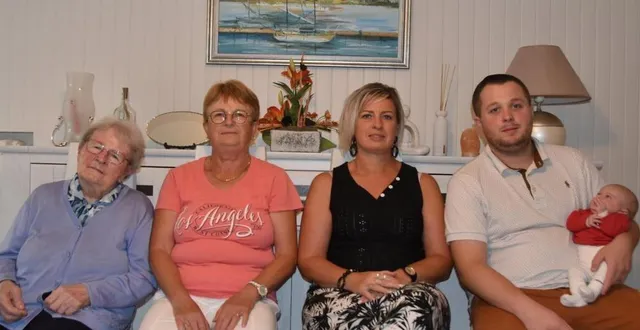 photo  de g. à dr : bernadette, ghislaine, delphine, sullivan et adèle.  &copy;  le maine libre 