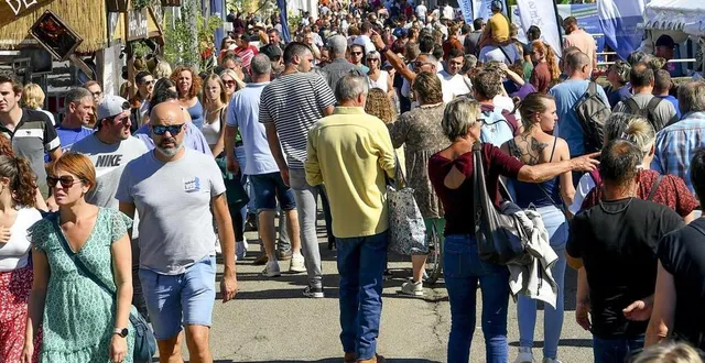 photo  la foire du mans accueille des milliers de visiteurs pendant cinq jours.  &copy;  archives le maie yvon loué 