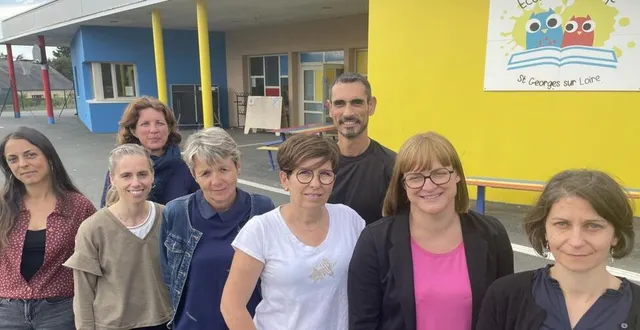 photo  les enseignants de l’école de l’abbaye : lorène chéné, caroline chevalier, véronique guignard, estèle chataigner, véronique bouadjio, rédi houssin, mathilde massot ??et stéphanie rahard.  &copy;  ouest-france 