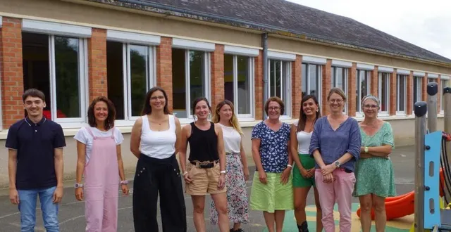 photo  l’équipe était au complet, dès jeudi pour préparer cette nouvelle rentrée.  &copy;  le maine libre 