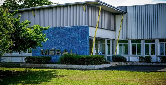 photo  l’entreprise meral produit depuis plus de 30 ans des pièces en acier pour l’ameublement et la literie.  &copy;  photo le maine libre - yvon loué 