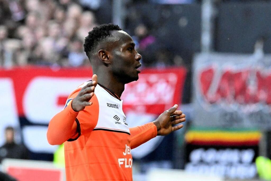 FC Lorient. Budget, ventes, Bamba, Kroupi, B. Mendy : Laurent Koscielny