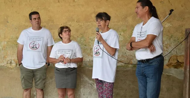 photo  les membres du bureau de l’association présentent les animations à venir.  &copy;  le maine libre 