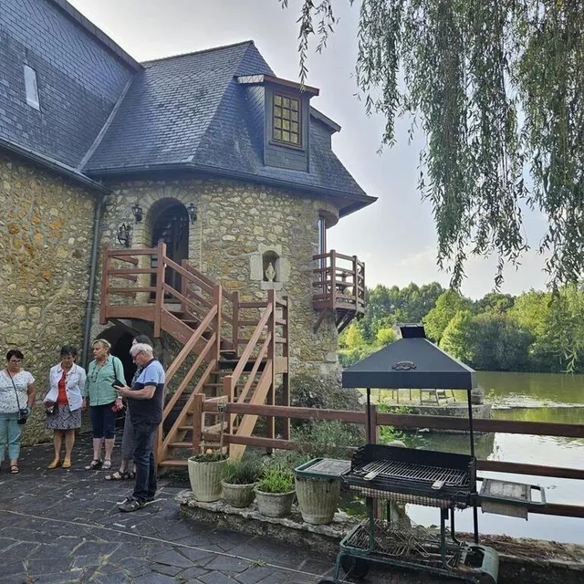 photo le moulin d’ignières, où vécu marcel pagnol, est devenu propriété de sandy et alexandre lemaire.  ©  ouest-france