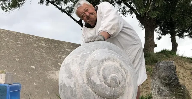 photo  bertrand donnot lors du 25e symposium de montjean-sur-loire (commune déléguée de mauges-sur-loire), en juillet 2021.  &copy;  archives ouest-france 