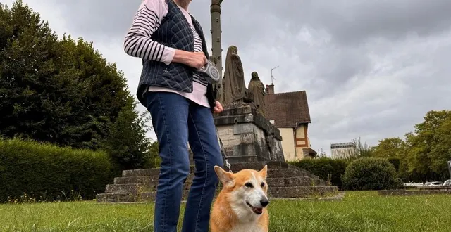 photo  christiane guichard estime que l’accompagnement qu’elle a reçu grâce à la ligue contre le cancer de l’orne l’a aidée à lutter contre la maladie, mais aussi des activités simples, comme la marche avec son chien.  &copy;  ouest-france 