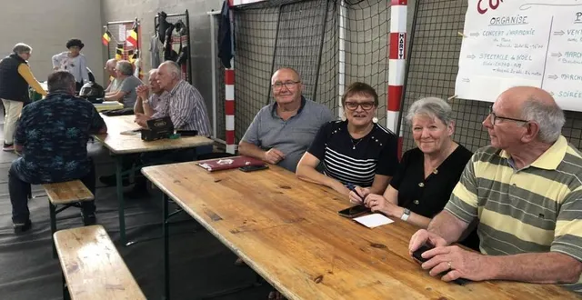 photo  le comité des fêtes toujours fidèle au rendez-vous annuel des associations de la commune  &copy;  le maine libre 