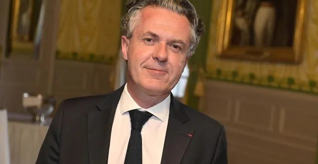 photo  le retour aux affaires locales est imminent pour christophe béchu. le ministre démissionnaire va retrouver, lundi 23 septembre, son fauteuil de maire d’angers.  &copy;  archives ouest-france 