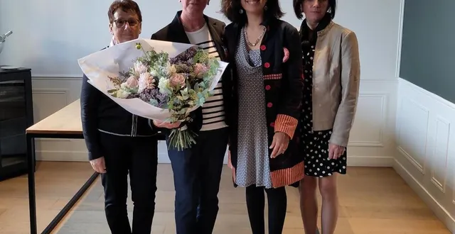 photo  catherine gendronneau, ici encadrée par ses anciennes collègues salariées du comité de l’orne de la ligue contre le cancer  &copy;  ouest-france 
